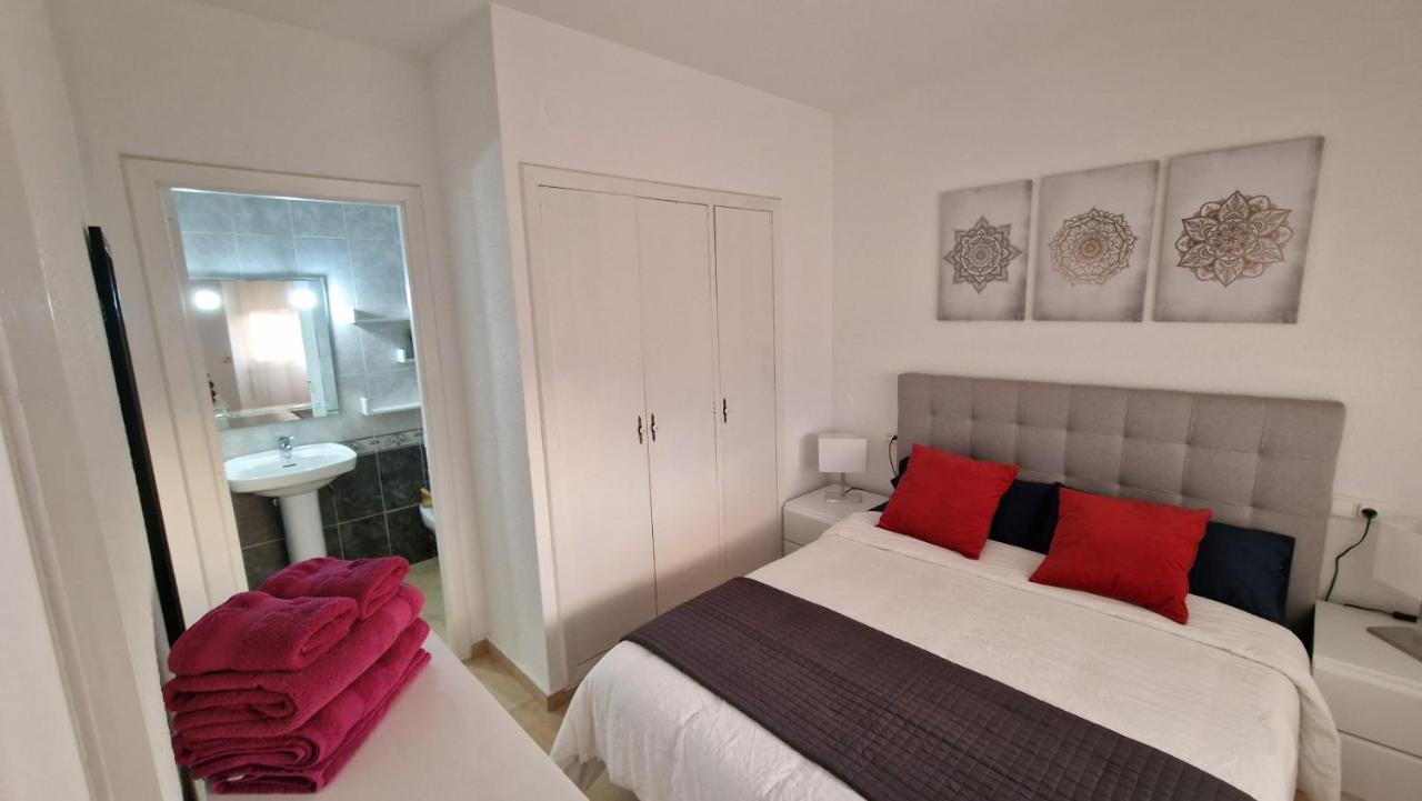 Apartament Apartamento De 1 Habitacion Frente Al Mar Y Con Piscina Benicàssim Zewnętrze zdjęcie