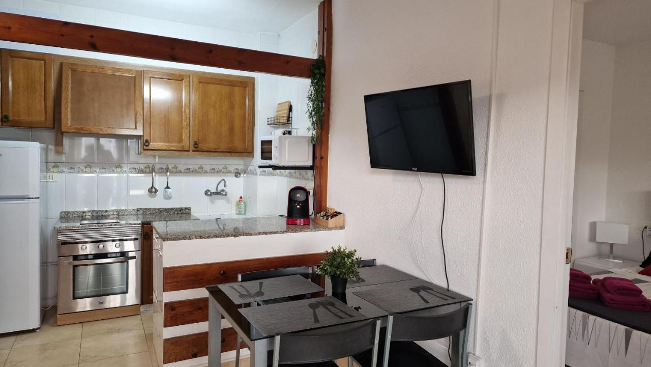 Apartament Apartamento De 1 Habitacion Frente Al Mar Y Con Piscina Benicàssim Zewnętrze zdjęcie