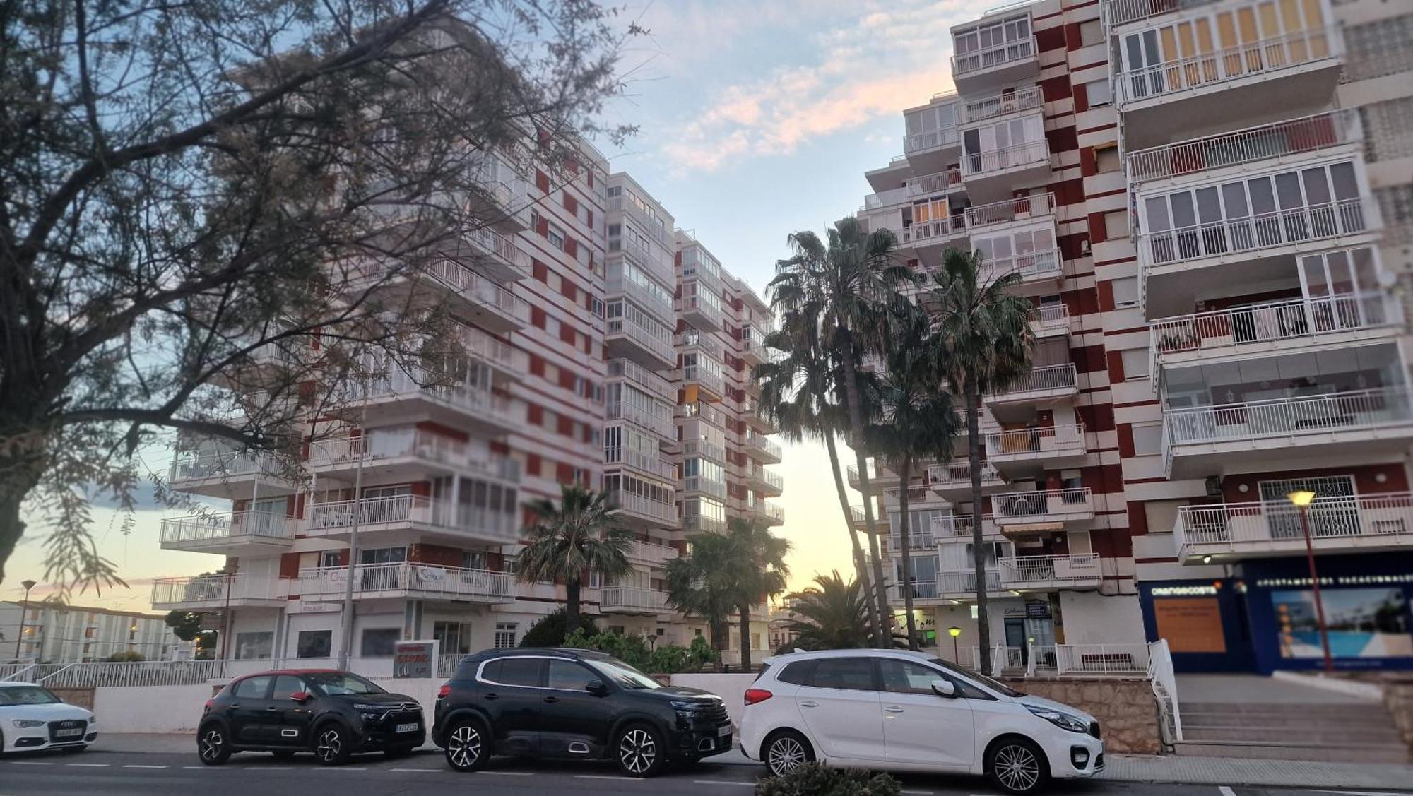 Apartament Apartamento De 1 Habitacion Frente Al Mar Y Con Piscina Benicàssim Zewnętrze zdjęcie