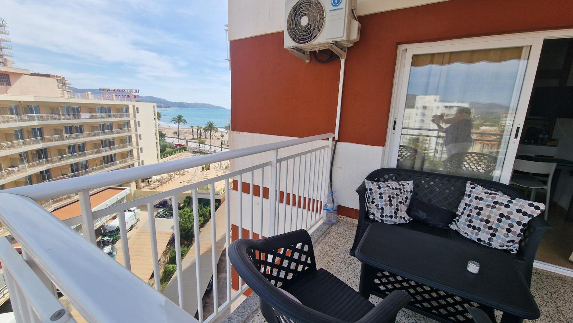 Apartament Apartamento De 1 Habitacion Frente Al Mar Y Con Piscina Benicàssim Zewnętrze zdjęcie